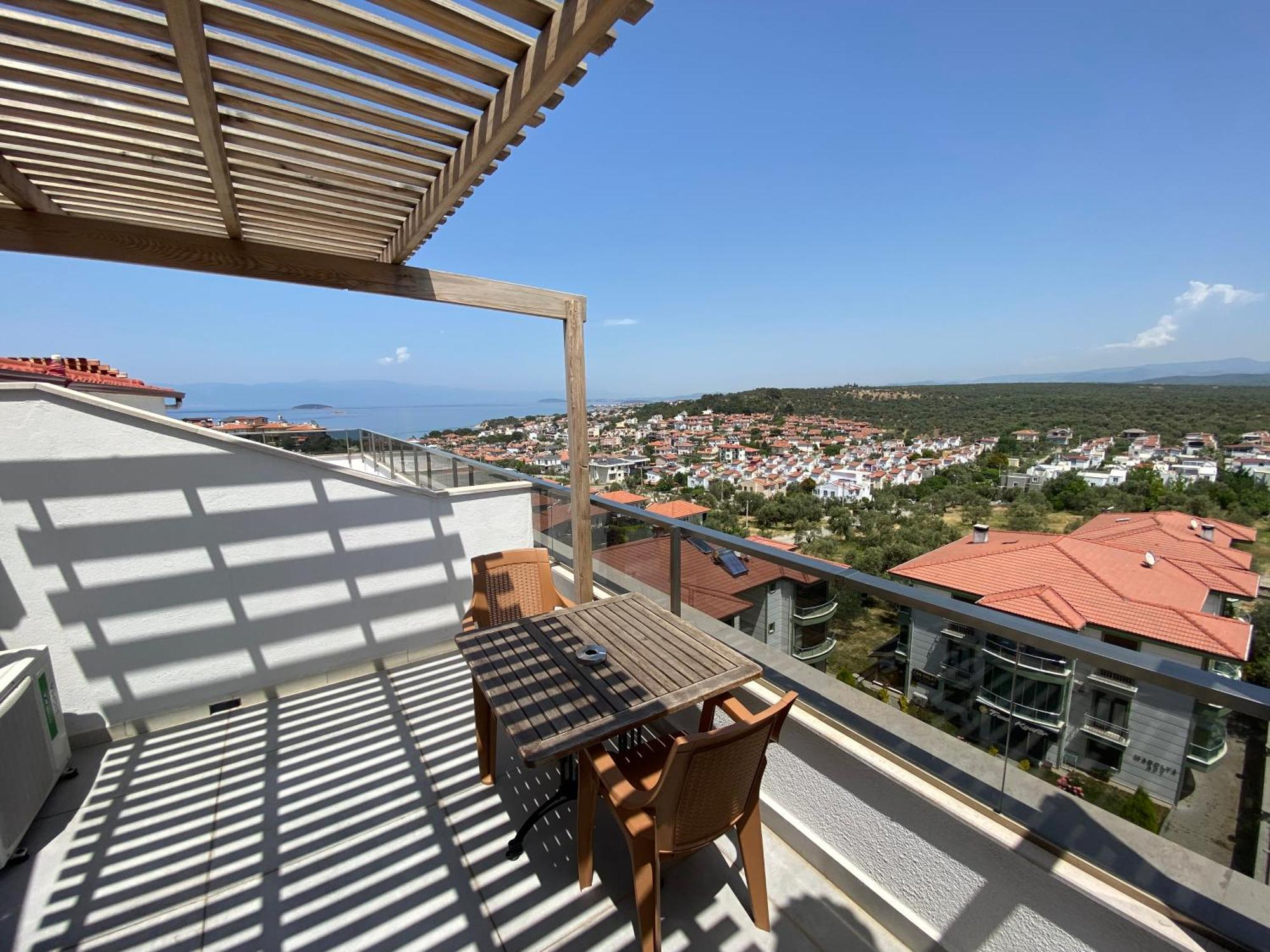 Elisa Hotel Айвалык Экстерьер фото