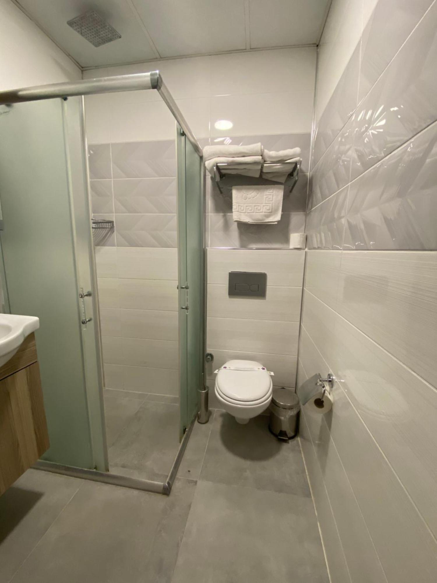 Elisa Hotel Айвалык Экстерьер фото