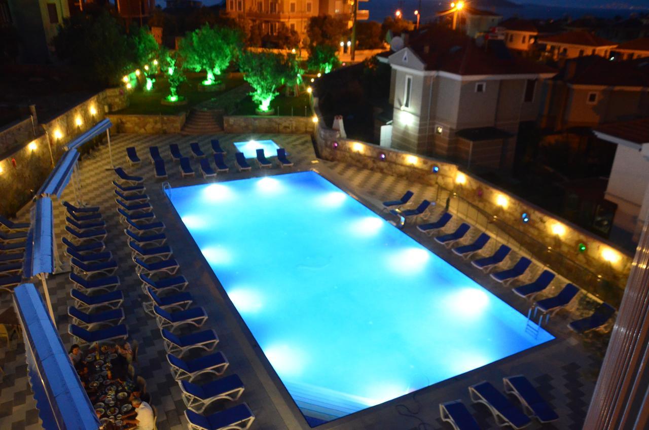 Elisa Hotel Айвалык Экстерьер фото