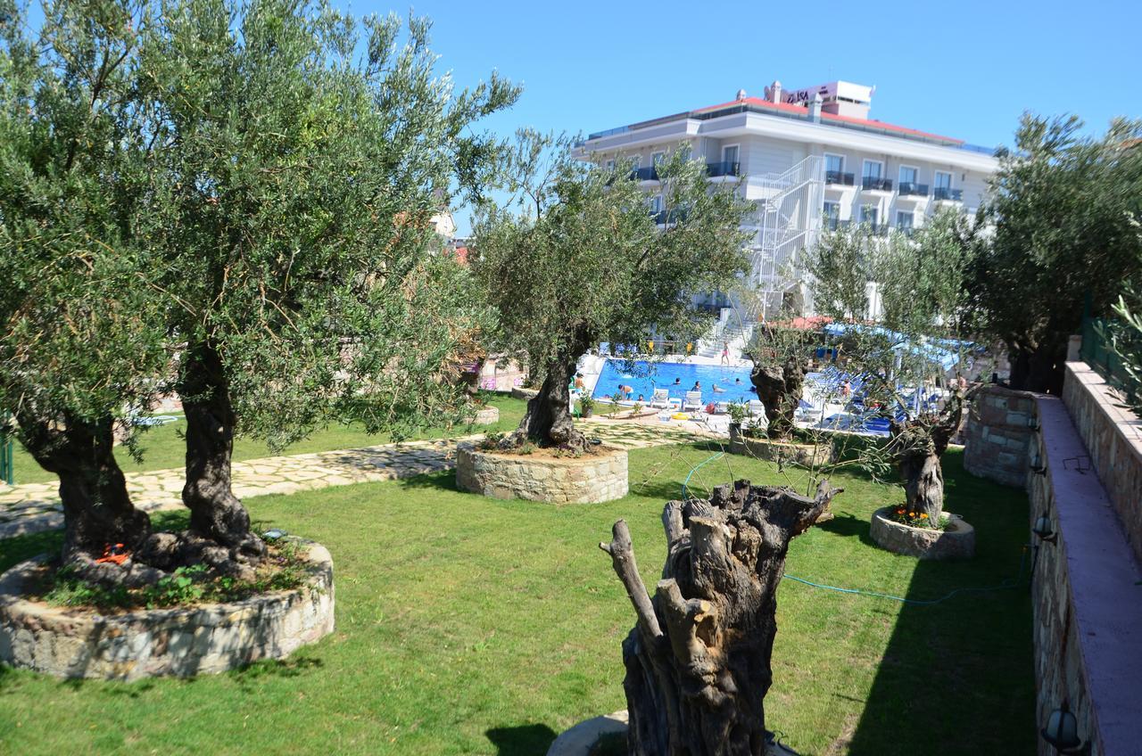 Elisa Hotel Айвалык Экстерьер фото