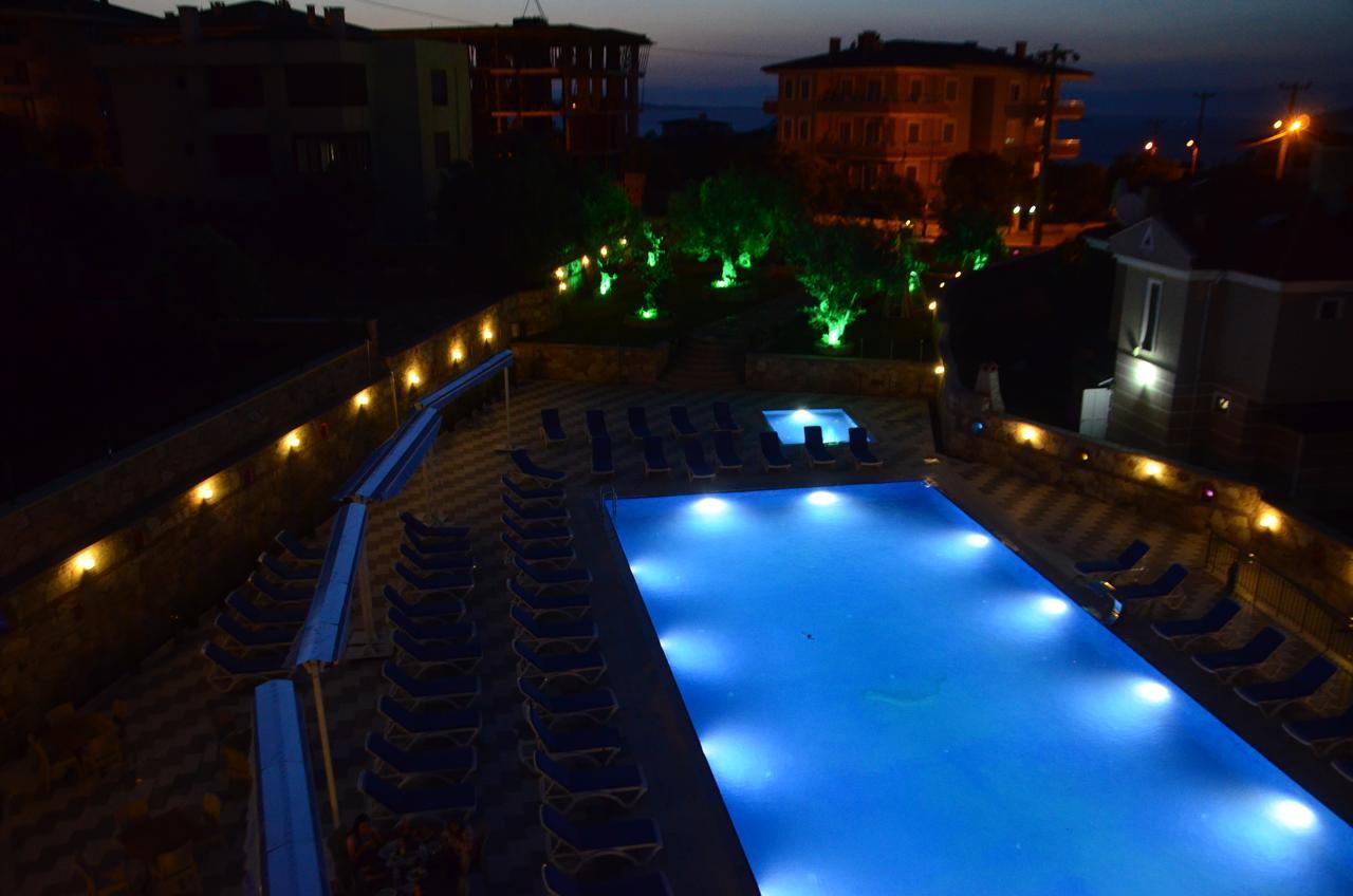 Elisa Hotel Айвалык Экстерьер фото