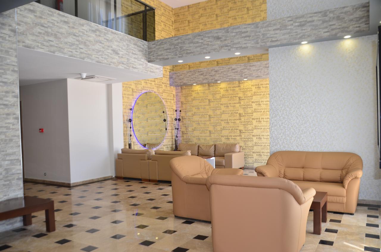 Elisa Hotel Айвалык Экстерьер фото