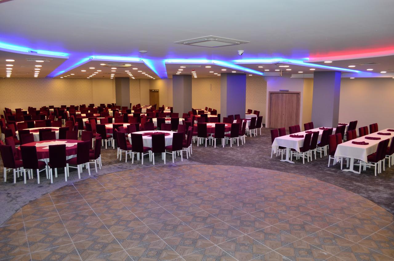 Elisa Hotel Айвалык Экстерьер фото