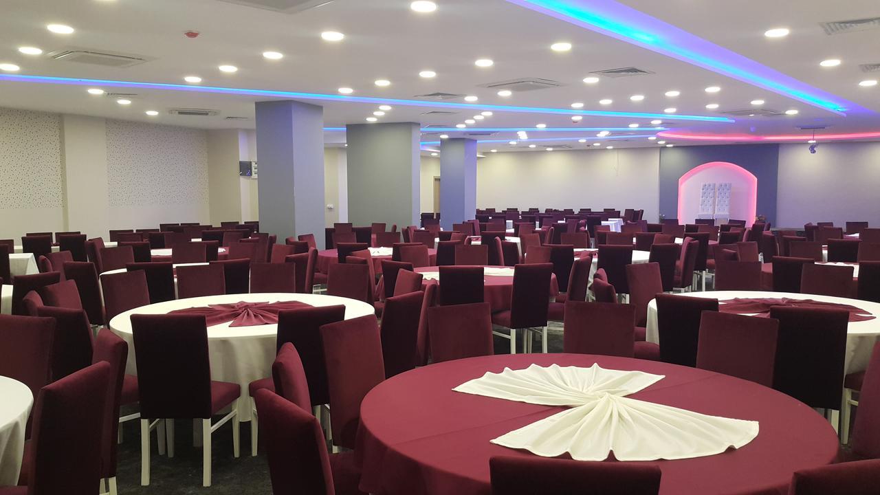 Elisa Hotel Айвалык Экстерьер фото